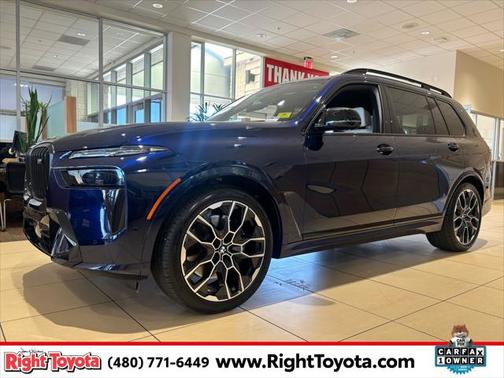 2025 BMW X7 M60i