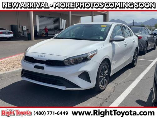 2023 Kia Forte LXS