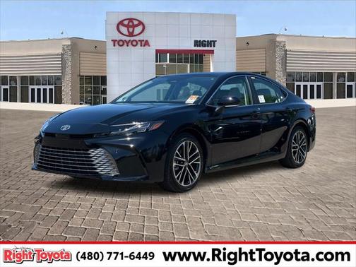 2025 Toyota Camry XLE