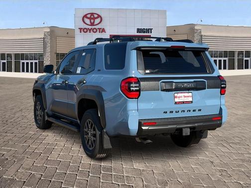 2026 Toyota 4Runner SR5