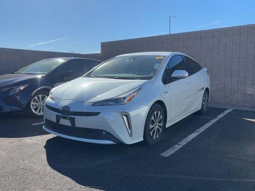 2022 Toyota Prius XLE