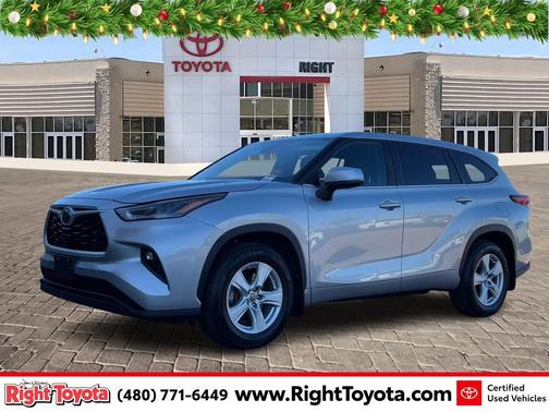 2023 Toyota Highlander LE
