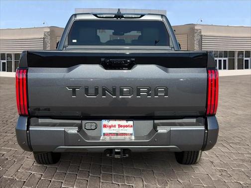 2025 Toyota Tundra Platinum