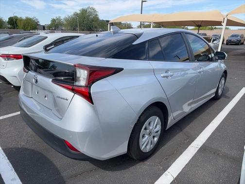 2022 Toyota Prius LE