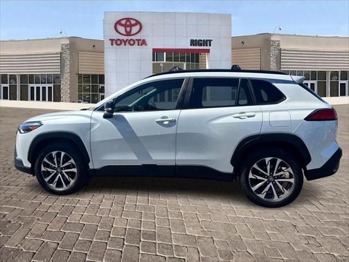 2025 Toyota Corolla Cross XLE