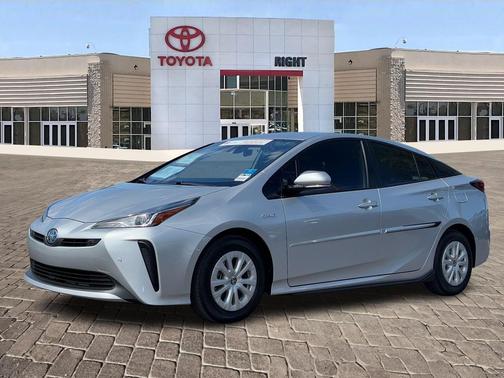 2020 Toyota Prius LE