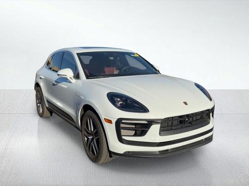 White 2024 Porsche Macan Macan S
