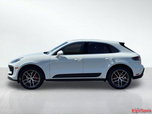 White 2024 Porsche Macan Macan