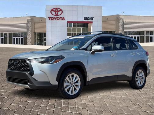 2023 Toyota Corolla Cross LE