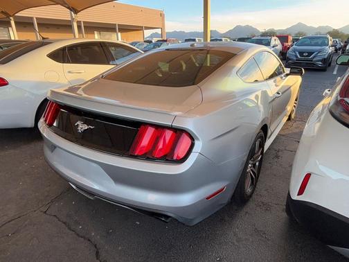 2015 Ford Mustang EcoBoost Premium