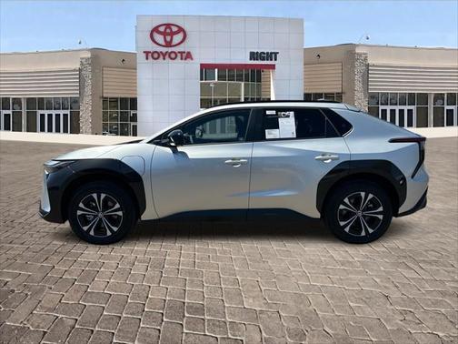 2025 Toyota bZ4X XLE
