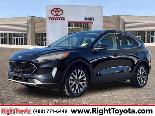 2020 Ford Escape Titanium