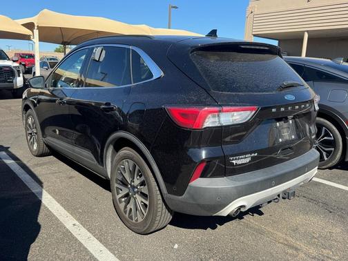 2020 Ford Escape Titanium