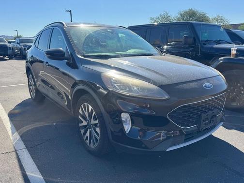 2020 Ford Escape Titanium