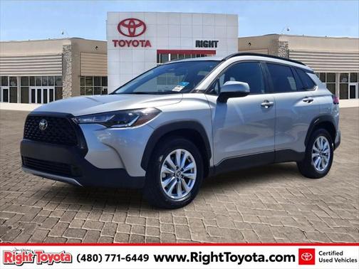 2023 Toyota Corolla Cross LE