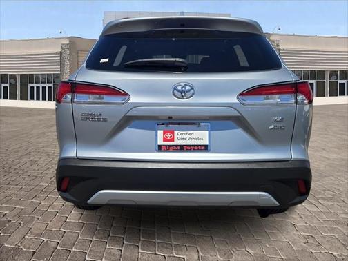 2023 Toyota Corolla Cross LE