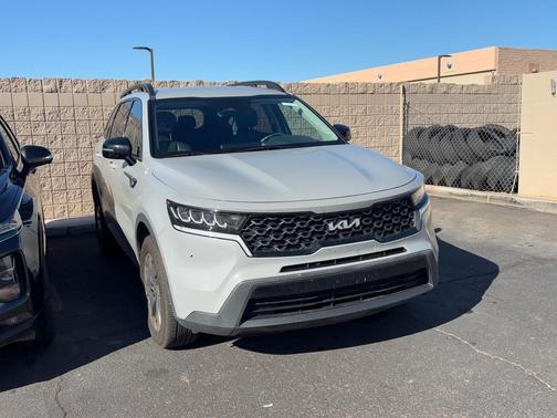 2022 Kia Sorento S