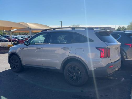 2022 Kia Sorento S