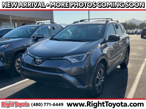 2017 Toyota RAV4 LE