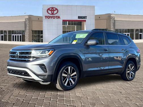 2022 Volkswagen Atlas 3.6L SE w/Technology