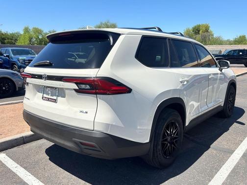 2024 Toyota Grand Highlander Hybrid XLE