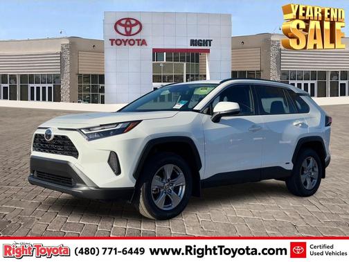 2025 Toyota RAV4 Hybrid XLE