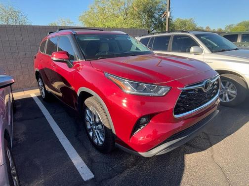 2022 Toyota Highlander Limited
