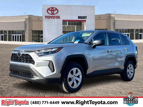 2024 Toyota RAV4 LE