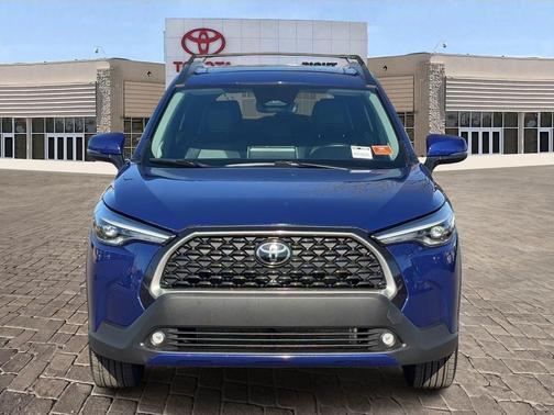 2024 Toyota Corolla Cross XLE