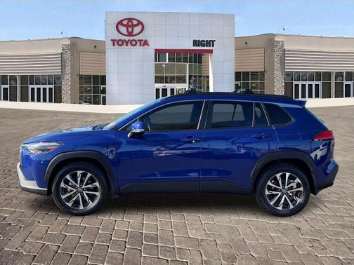 2024 Toyota Corolla Cross XLE