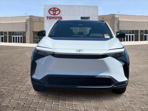 2025 Toyota bZ4X XLE