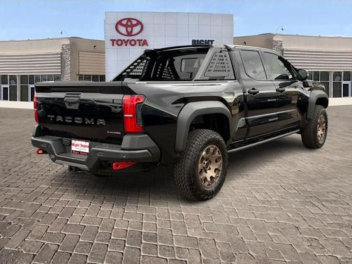 2025 Toyota Tacoma Hybrid Trailhunter