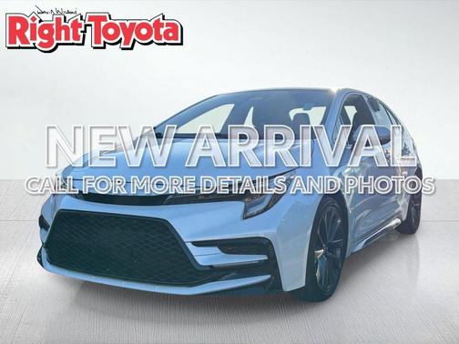 Wind Chill Pearl 2024 Toyota Corolla SE