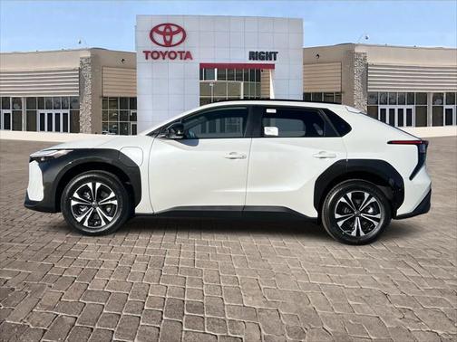 2025 Toyota bZ4X XLE