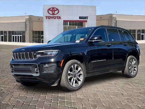 2022 Jeep Grand Cherokee Overland