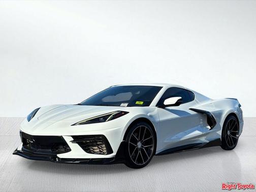 Arctic White 2022 Chevrolet Corvette Stingray w/1LT