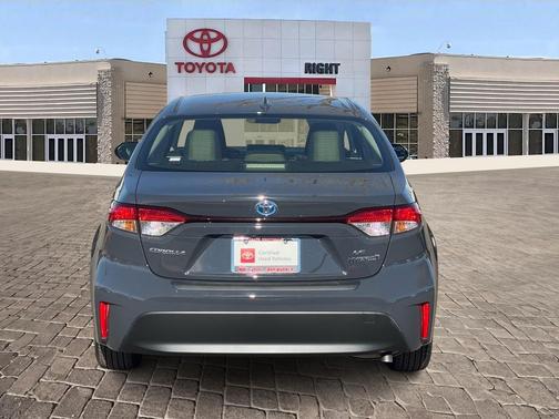 2024 Toyota Corolla Hybrid LE
