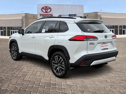 2026 Toyota Corolla Cross XLE