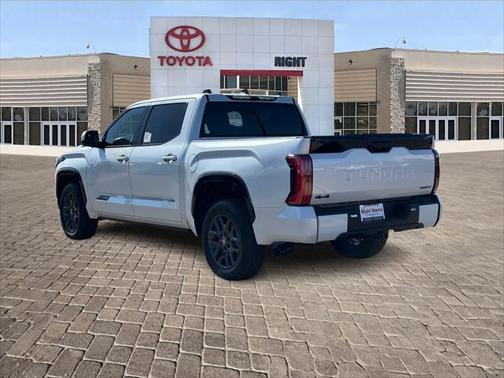 2025 Toyota Tundra Hybrid Platinum