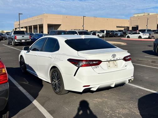 2019 Toyota Camry SE