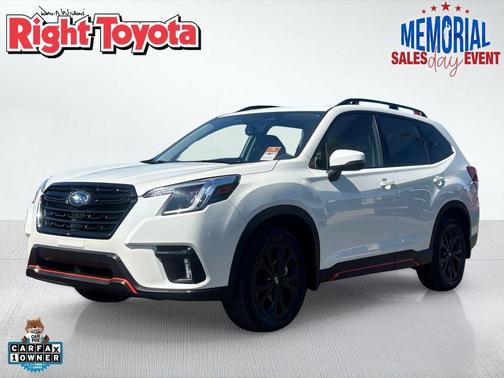 Crystal White Pearl 2023 Subaru Forester Sport