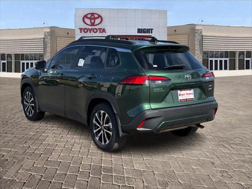 2025 Toyota Corolla Cross XLE