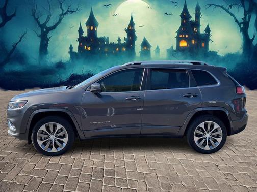 2019 Jeep Cherokee Overland