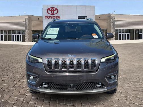 2019 Jeep Cherokee Overland