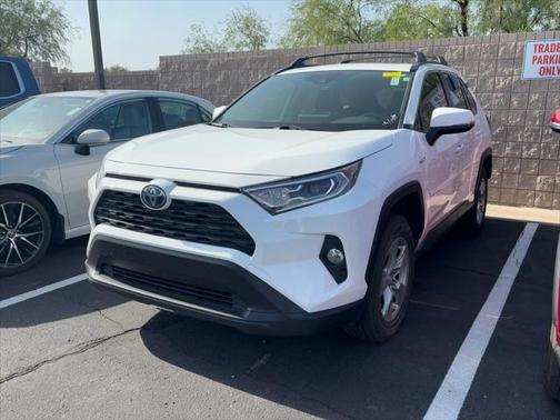 2019 Toyota RAV4 Hybrid XLE