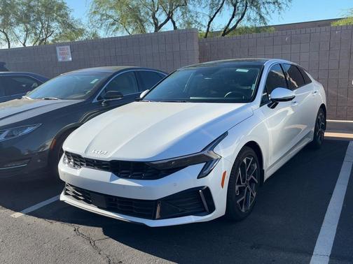 2025 Kia K5 EX