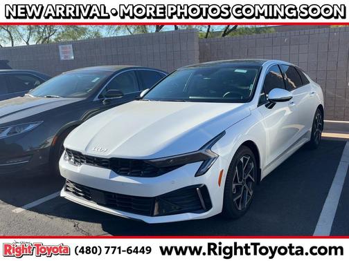 2025 Kia K5 EX