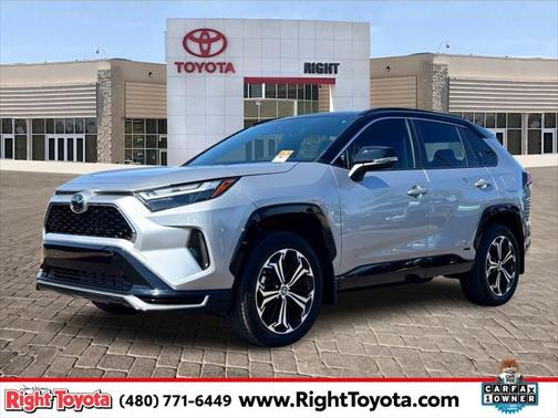 2025 Toyota RAV4 Hybrid SE