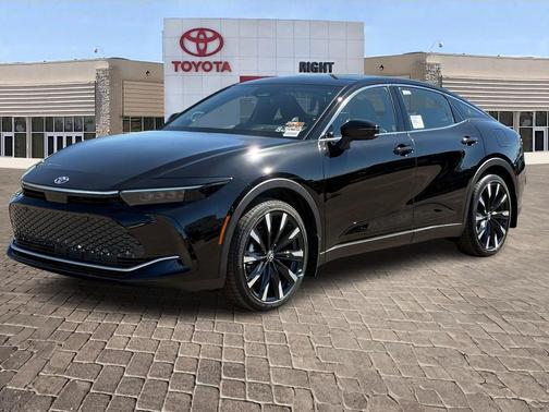 2026 Toyota Crown Platinum