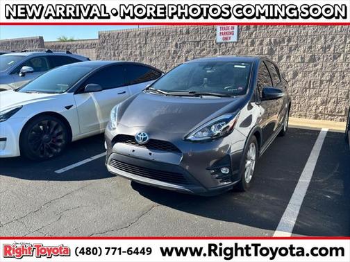 2018 Toyota Prius c Four